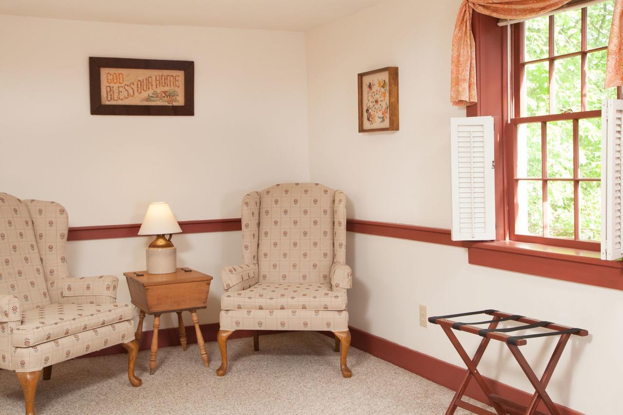 The Featherbed Inn Waitsfield Экстерьер фото