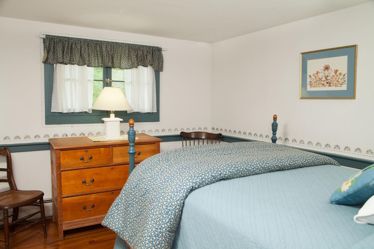 The Featherbed Inn Waitsfield Экстерьер фото